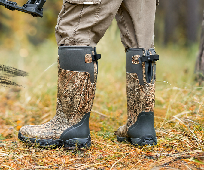 High-Quality Men's Camo Hiking Boots for Rugged Outdoor Use