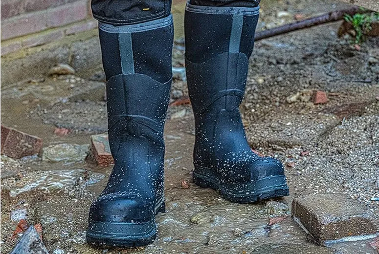 Safety Wellies: The Ultimate Combination of Protection, Comfort, and Visibility
