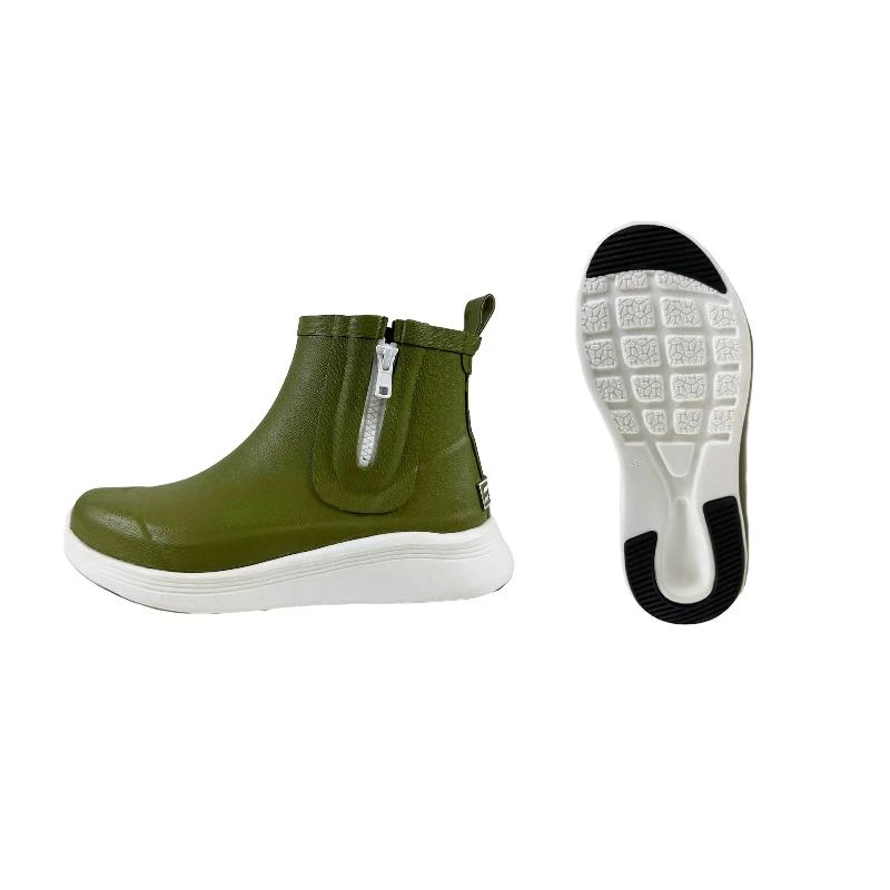 1000 gram insulated rubber boots