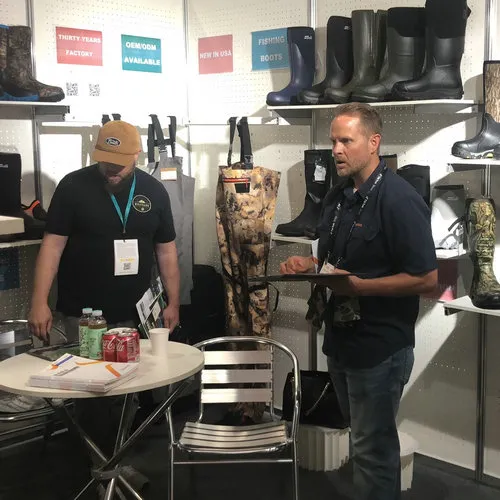 rubber work boots for women