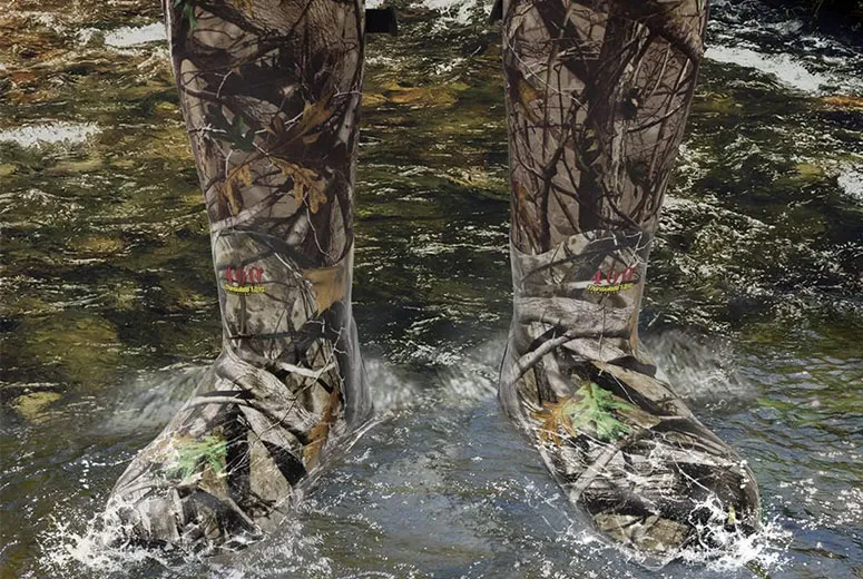 Lace-Up Boots: A Stylish Solution for Wet Weather