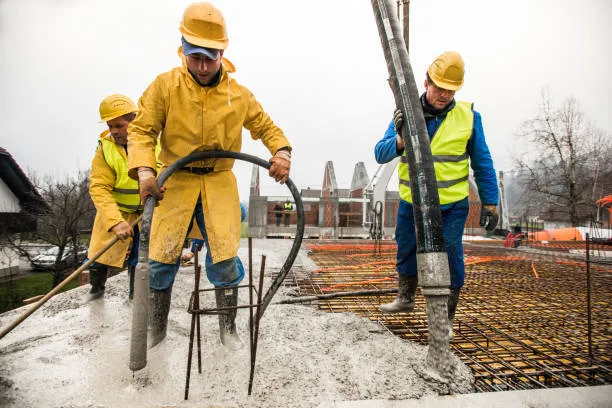 The advantages and characteristics of lace up rubber boots