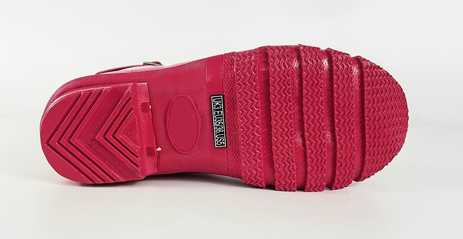 High-Quality Knee-Length Waders for Comfortable Fishing and Outdoor Activities