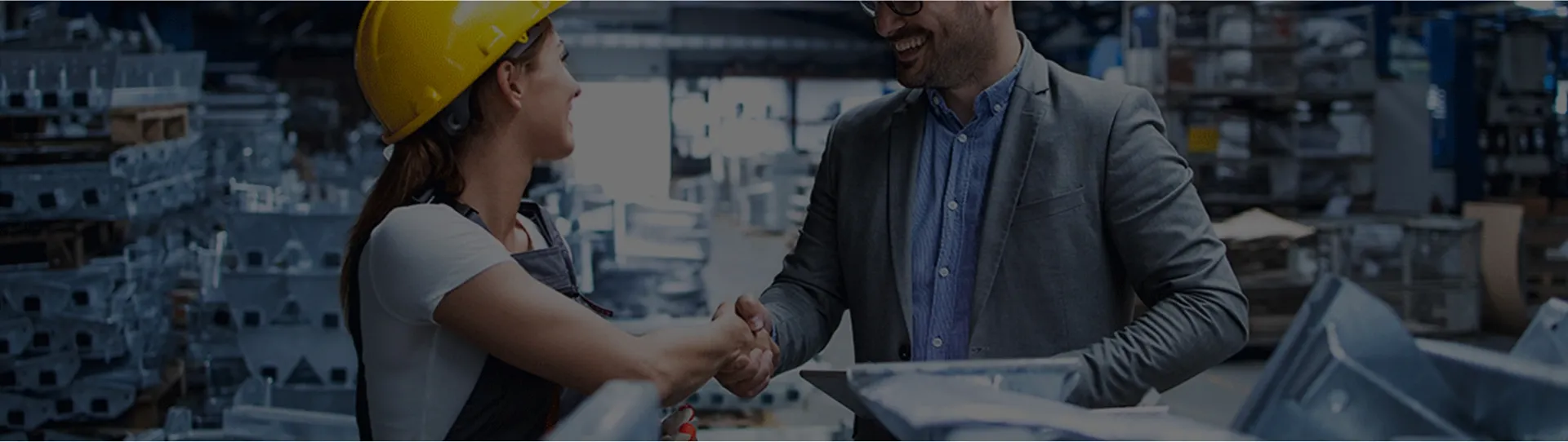 CNCPukukoneen tehokkuus ja tarkkuus muotiteollisuudessa