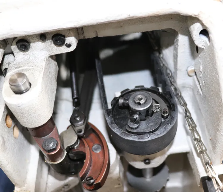 High-Quality Overlock Sewing Machines Available for Purchase at Competitive Prices Today