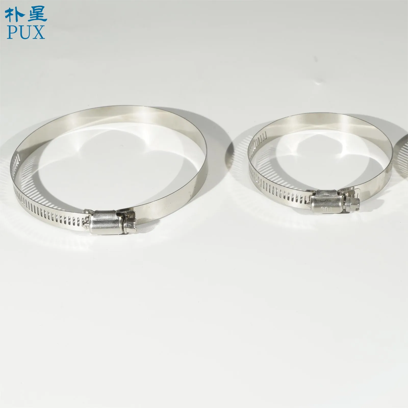 Application of American and German hose clamps