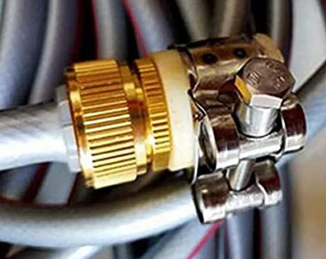 标题TitleΥποδοχήΜηχανήςΣφιγκτήραΣωλήνα-ΕργοστάσιοΚαλώνΕξαρτημάτων