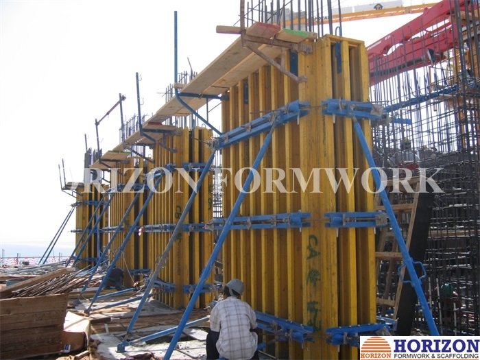 Industrial scaffolding providers for construction projects and maintenance services for contractors.