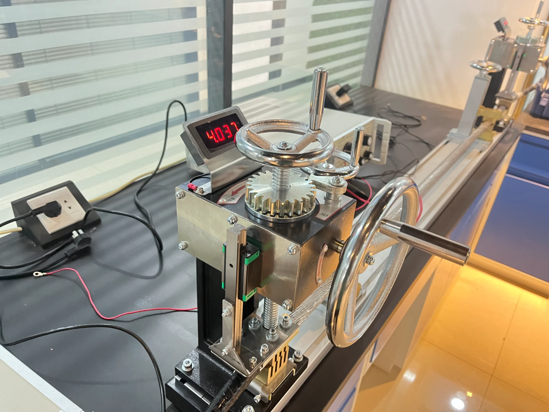 C-1200/2500 Stranded Conductor Multiplier Resistance Fixture