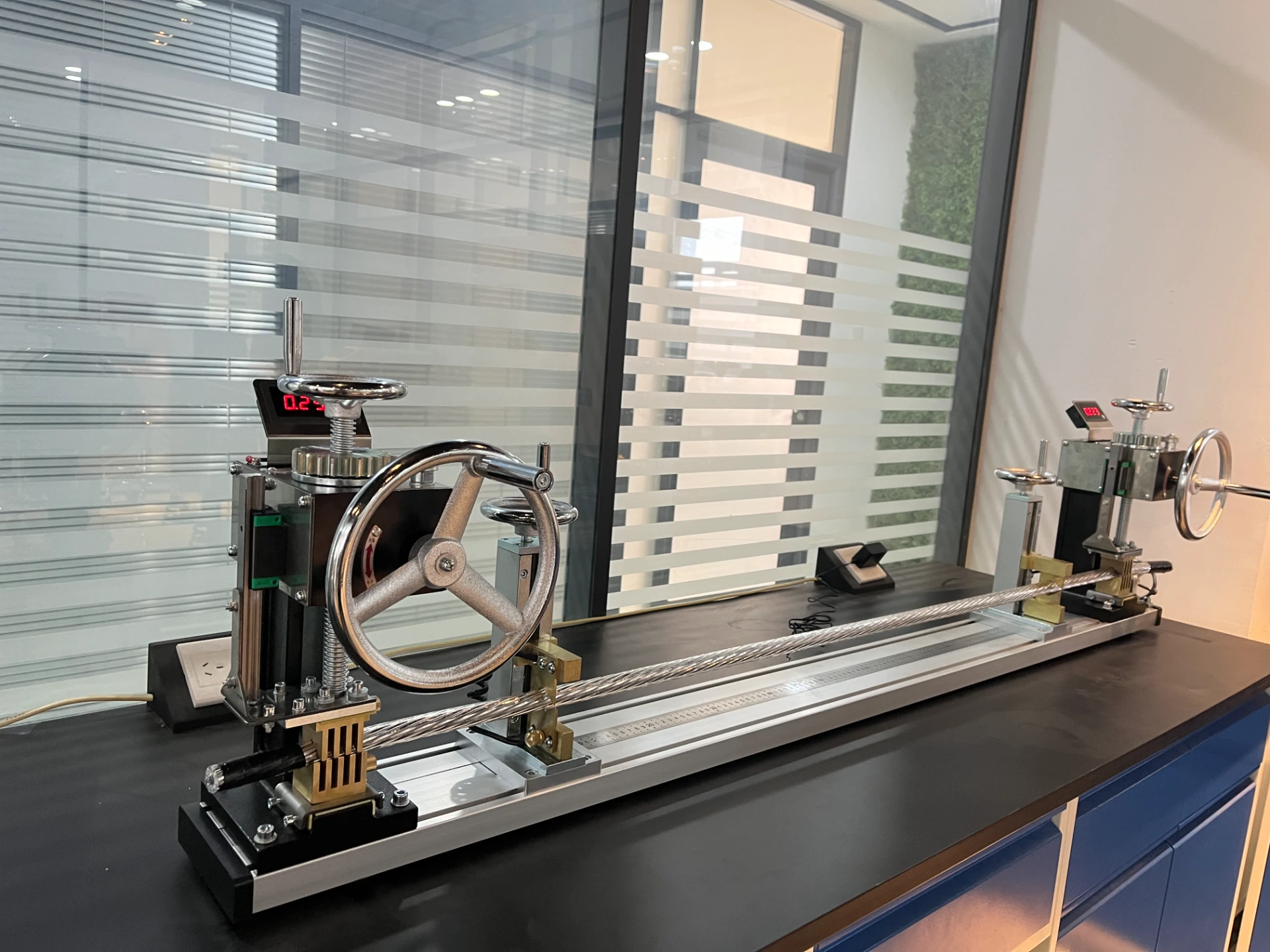 C-1200/2500 Stranded Conductor Multiplier Clamp Force Resistance Fixture