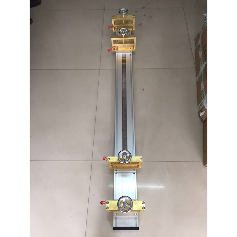 Manufacturers of Manual Tensile Testing Machines for Accurate Material Strength Evaluation and Quality Control