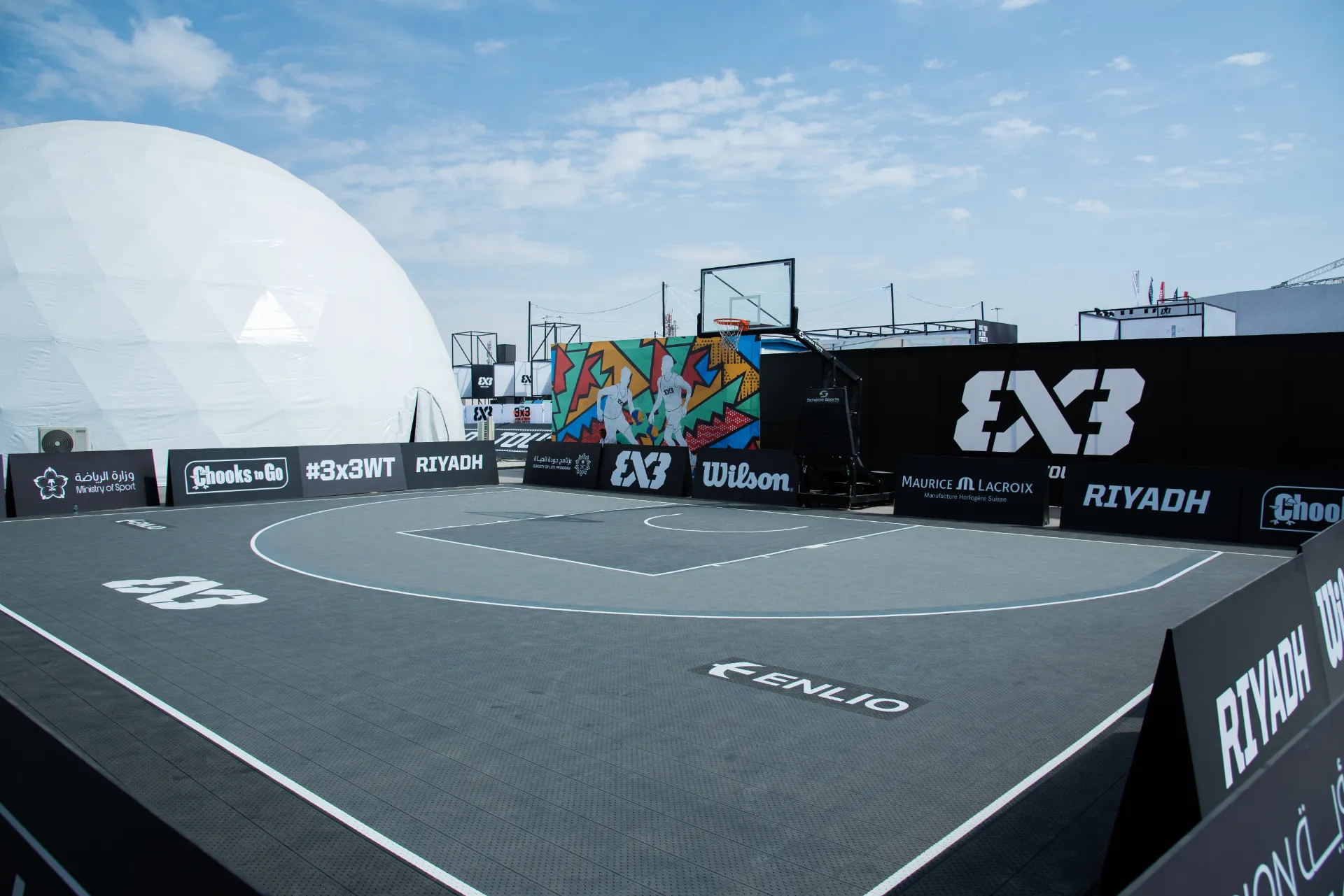 Choosing the Right Synthetic Badminton Flooring for Optimal Performance and Safety