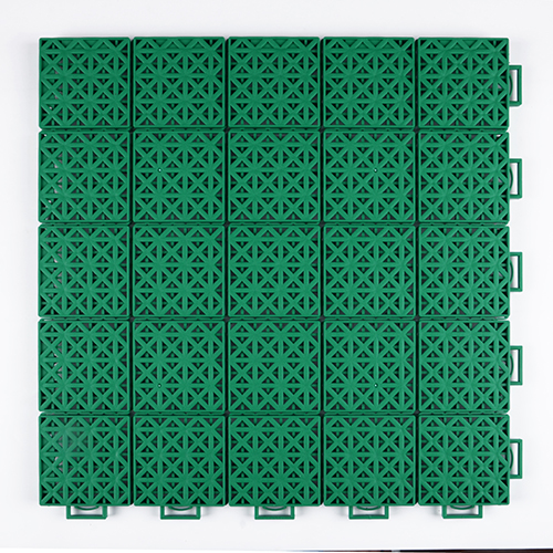 Choosing the Right Garden Matting for Swing Set Areas and Play Zones Choosing the Right Garden Matting for Swing Set Areas and Play Zones