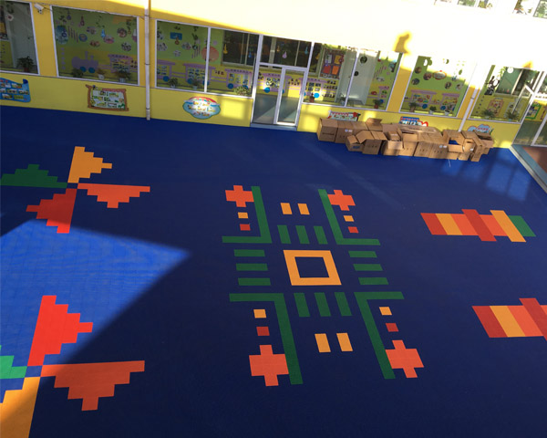 grey interlock tiles