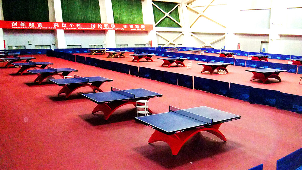 Exploring the Benefits and Aesthetics of Commercial Polished Concrete Flooring Solutions for Businesses