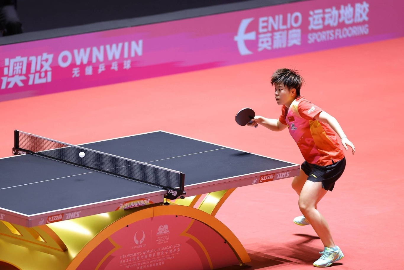 जिम साधनासाठी जमिनीची माट्स