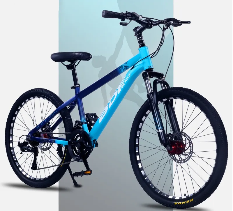 White Self-Balancing Scooter for Effortless Urban Commuting and Fun Riding Experience