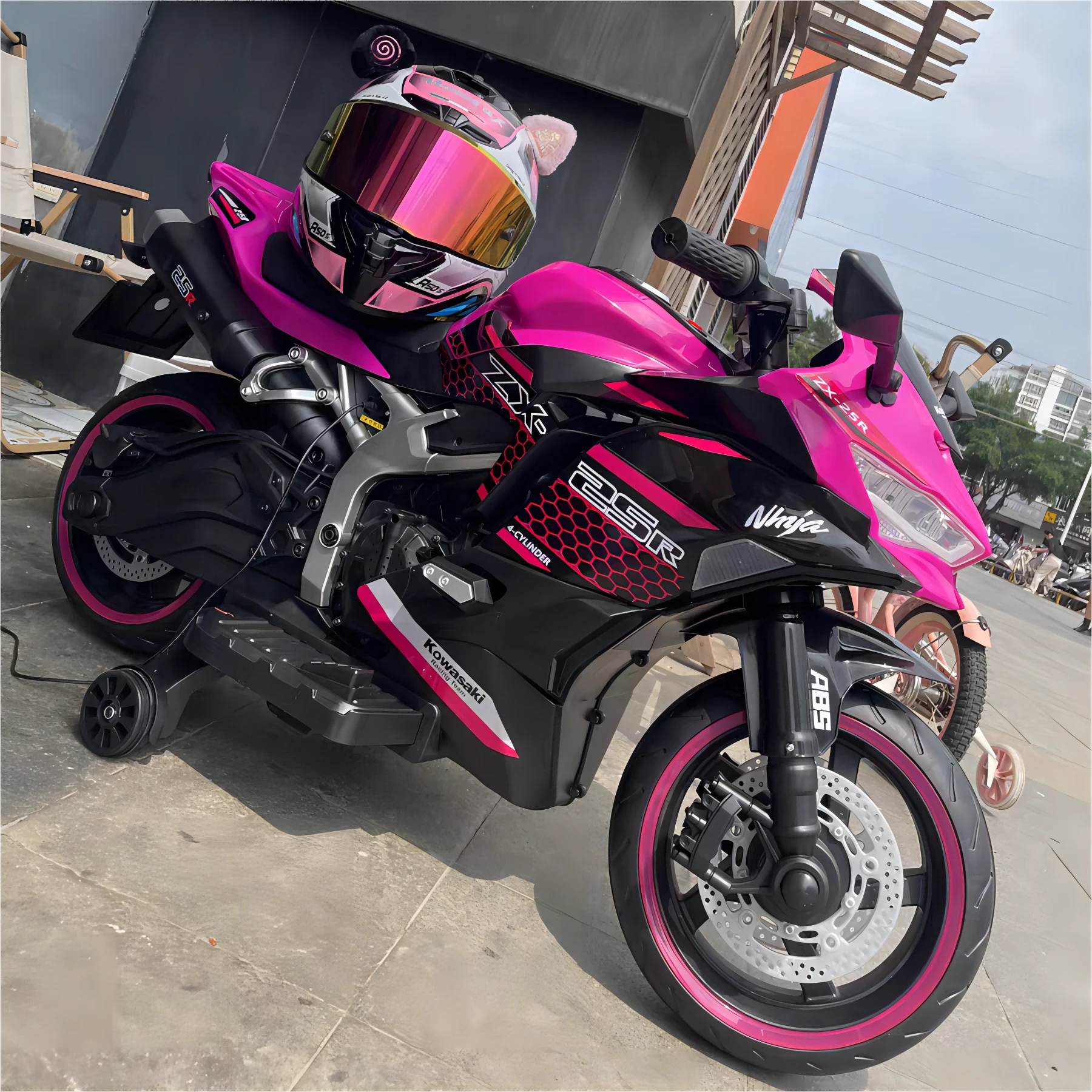 Affordable Prices for Electric Three-Wheel Scooters Available Now