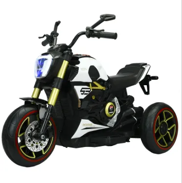 Scooter vs. Motorcycle: Which One is Right for You? Scooter vs. Motorcycle: Which One is Right for You?