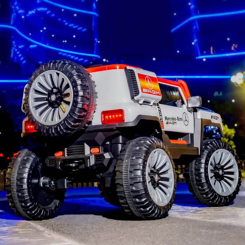 Bluetooth Self-Balancing Electric Scooter for Enhanced Mobility and Convenience