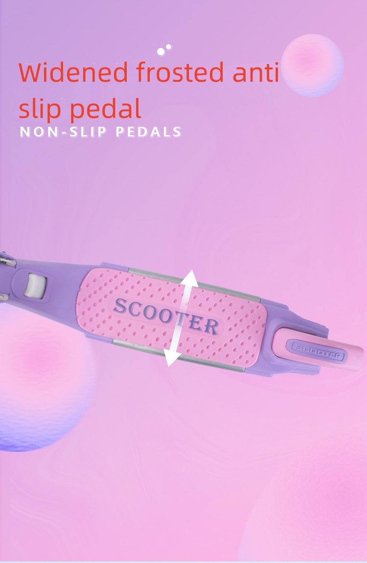 Compact and Versatile Drive Medical Scout 3-Wheel Scooter for Easy Mobility