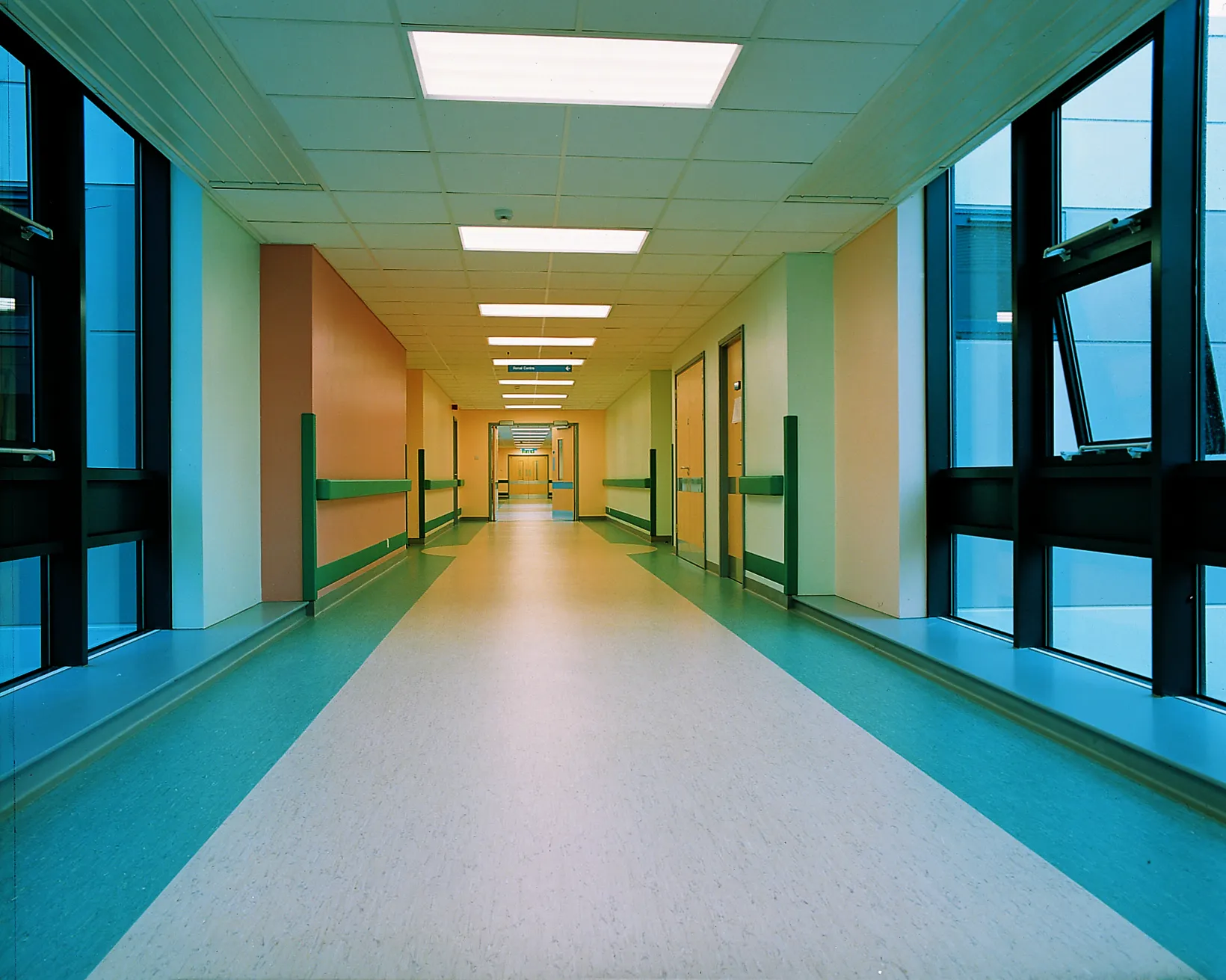 Innovative LED-Embedded Aluminium Skirting Boards for Modern Home and Office Designs