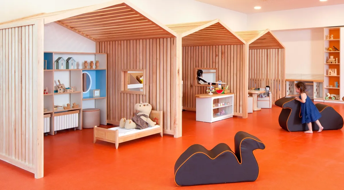 Elegant and Durable Luxury Vinyl Flooring for Modern Living Spaces Elegant and Durable Luxury Vinyl Flooring for Modern Living Spaces