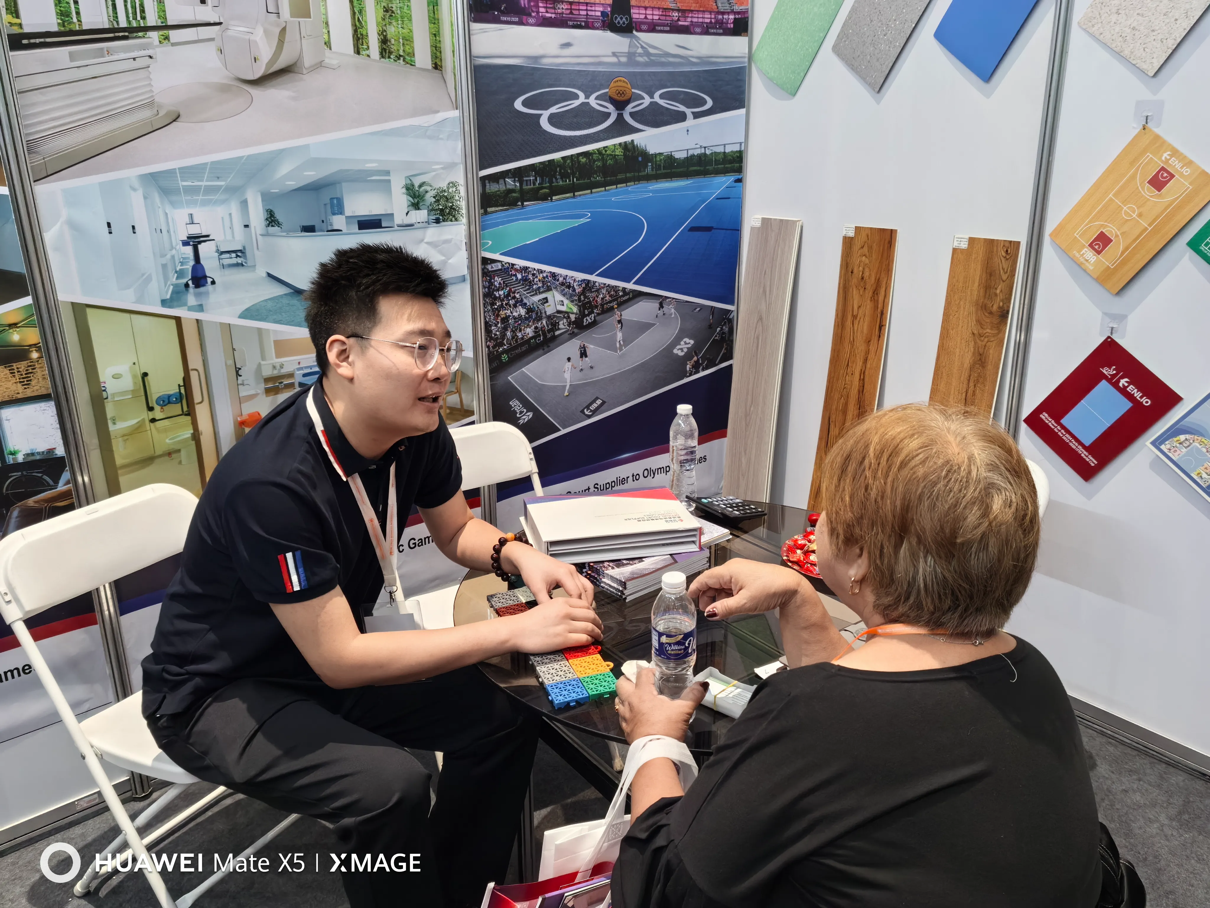 Enlio Tarkett မြေပြင်များနှင့် ဆန်းသစ်သော ဖျော်ဖြေရန်နည်းလမ်းများ