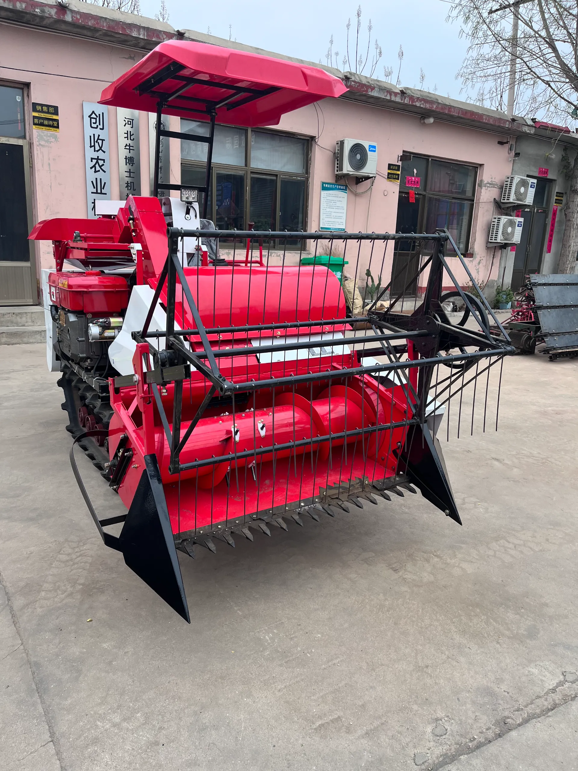 θερίζοντας σιτάρι ανακάλυψη και εξέλιξη της μηχανής συγκομιδής