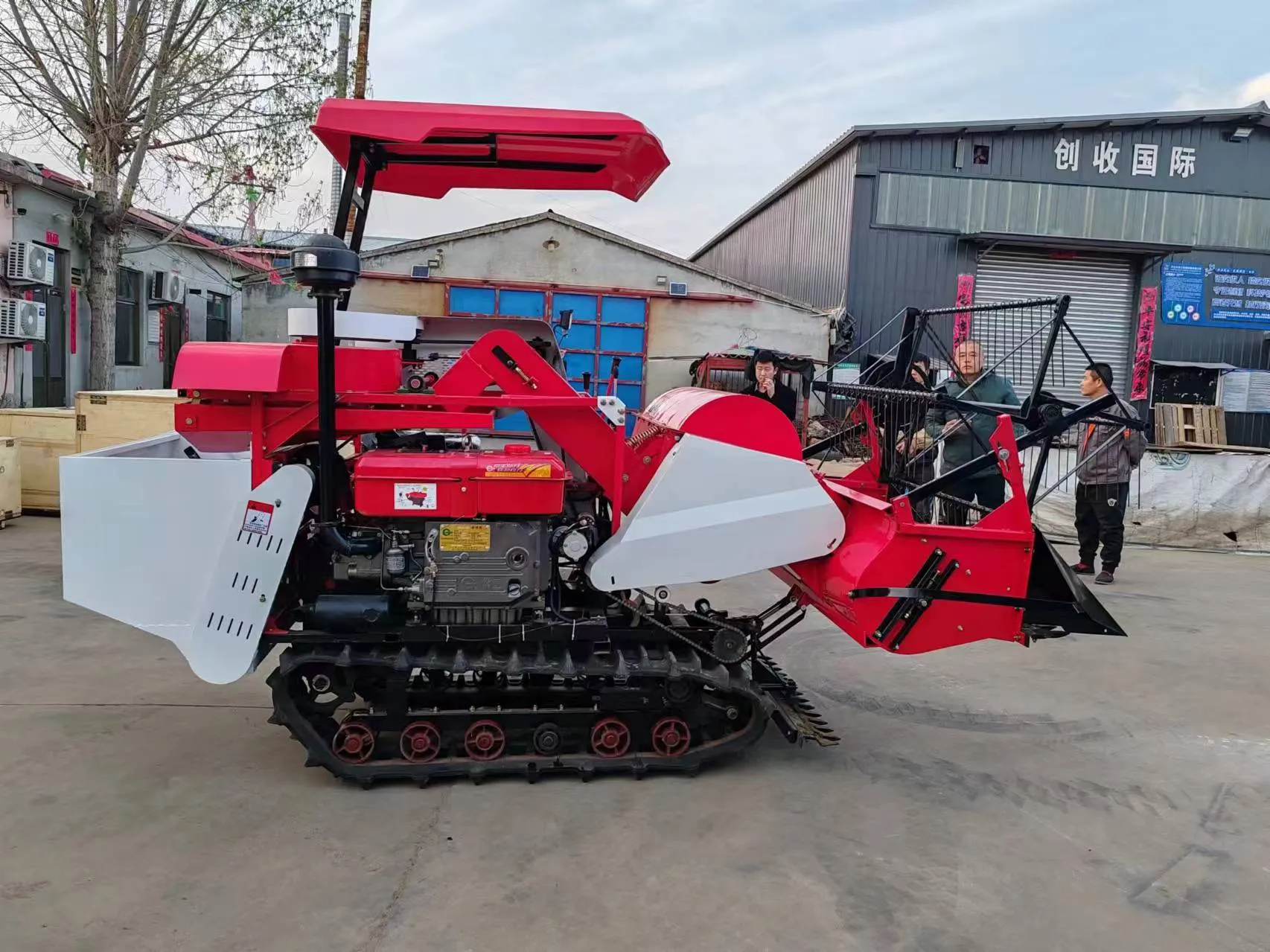 Innovative Technologies in Forage Harvesting Tractors Enhancing Efficiency and Sustainability in Agriculture