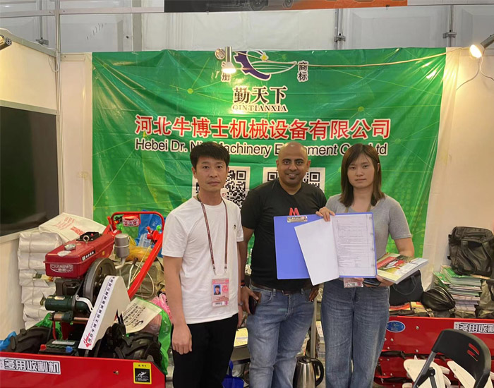 mini harvester for soybean