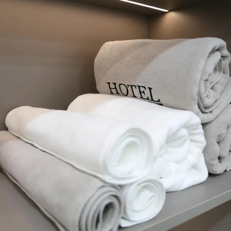 All the Secrets about Hotel Towels - Soft & Fluffy