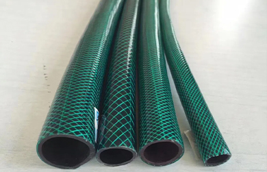 Paghahatid ng PVC Lay Flat Discharge Hose para sa Iba't Ibang Gamit Paghahatid ng PVC Lay Flat Discharge Hose para sa Iba't Ibang Gamit