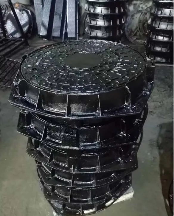 Preventing Water Leakage Around Manhole Lid And Frame