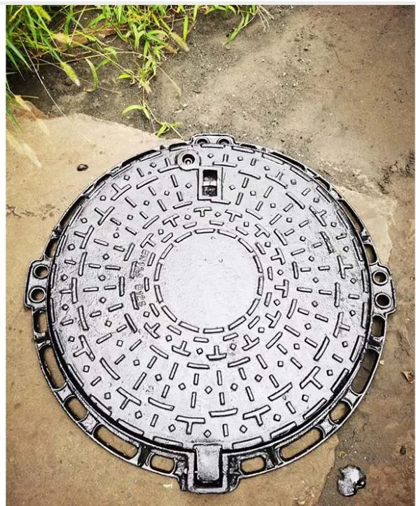 Round Recessed Drain Covers for Industrial Facilities