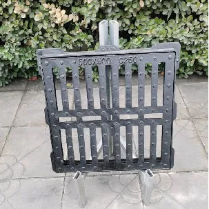 hinged grating