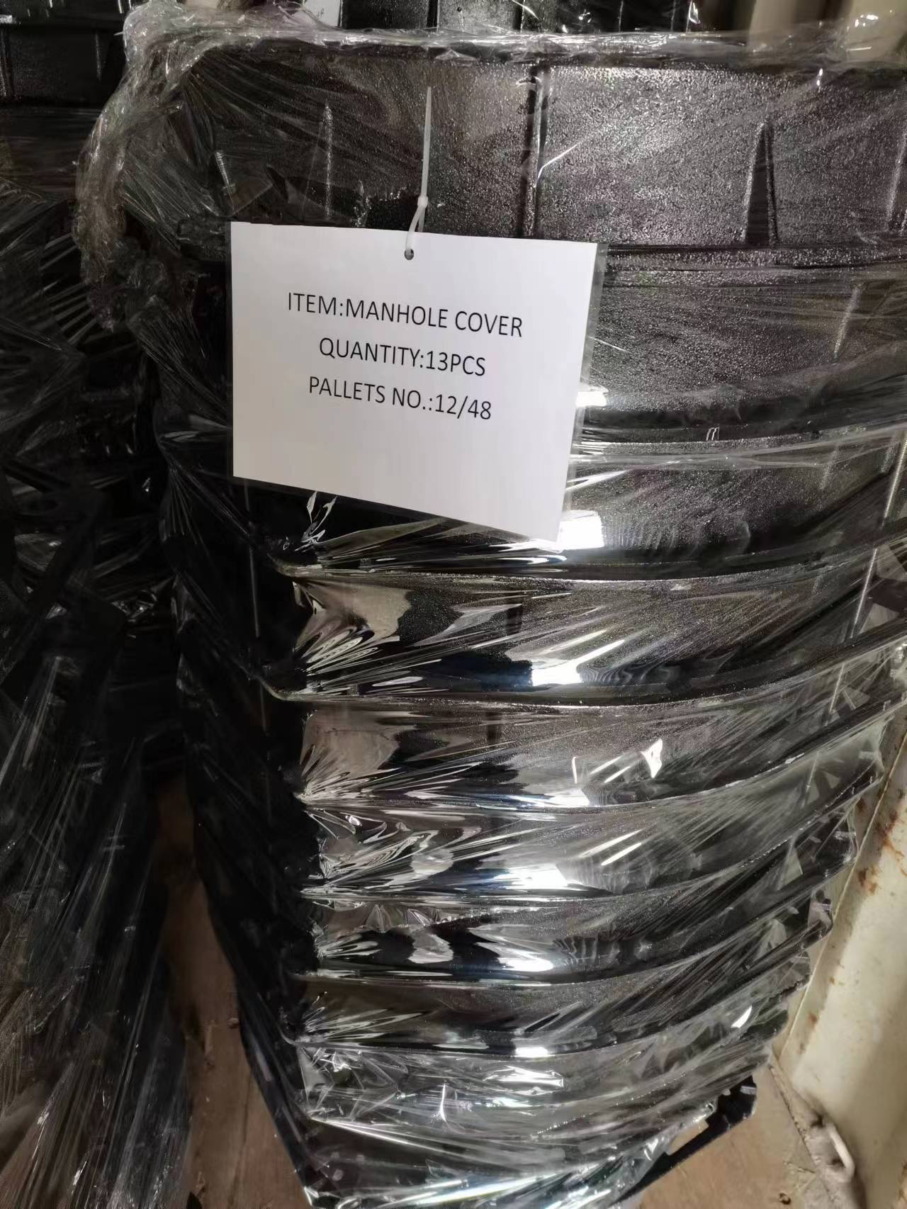 Ductile Iron Manhole Cover and Frame With Safety System