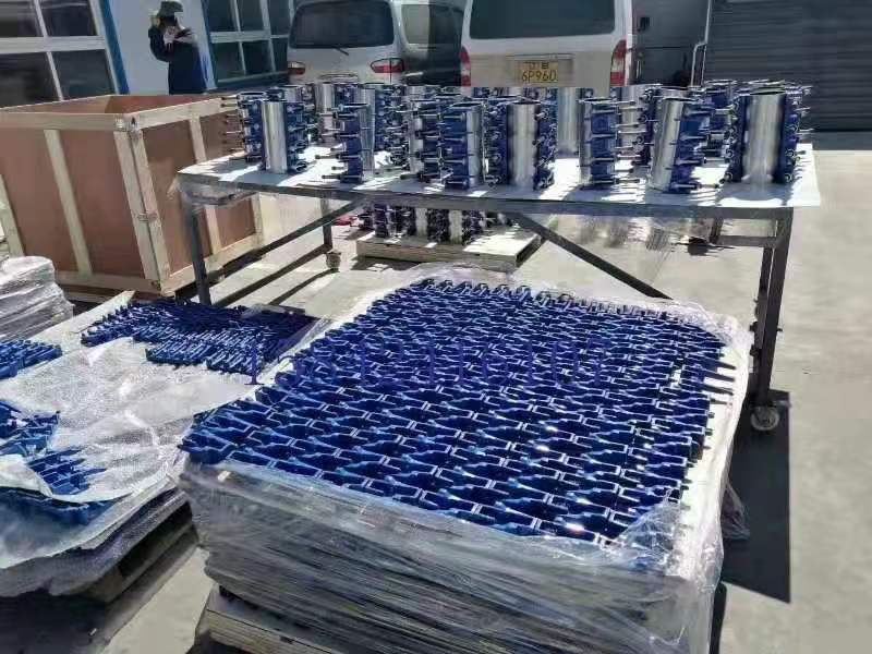 concealed manhole cover