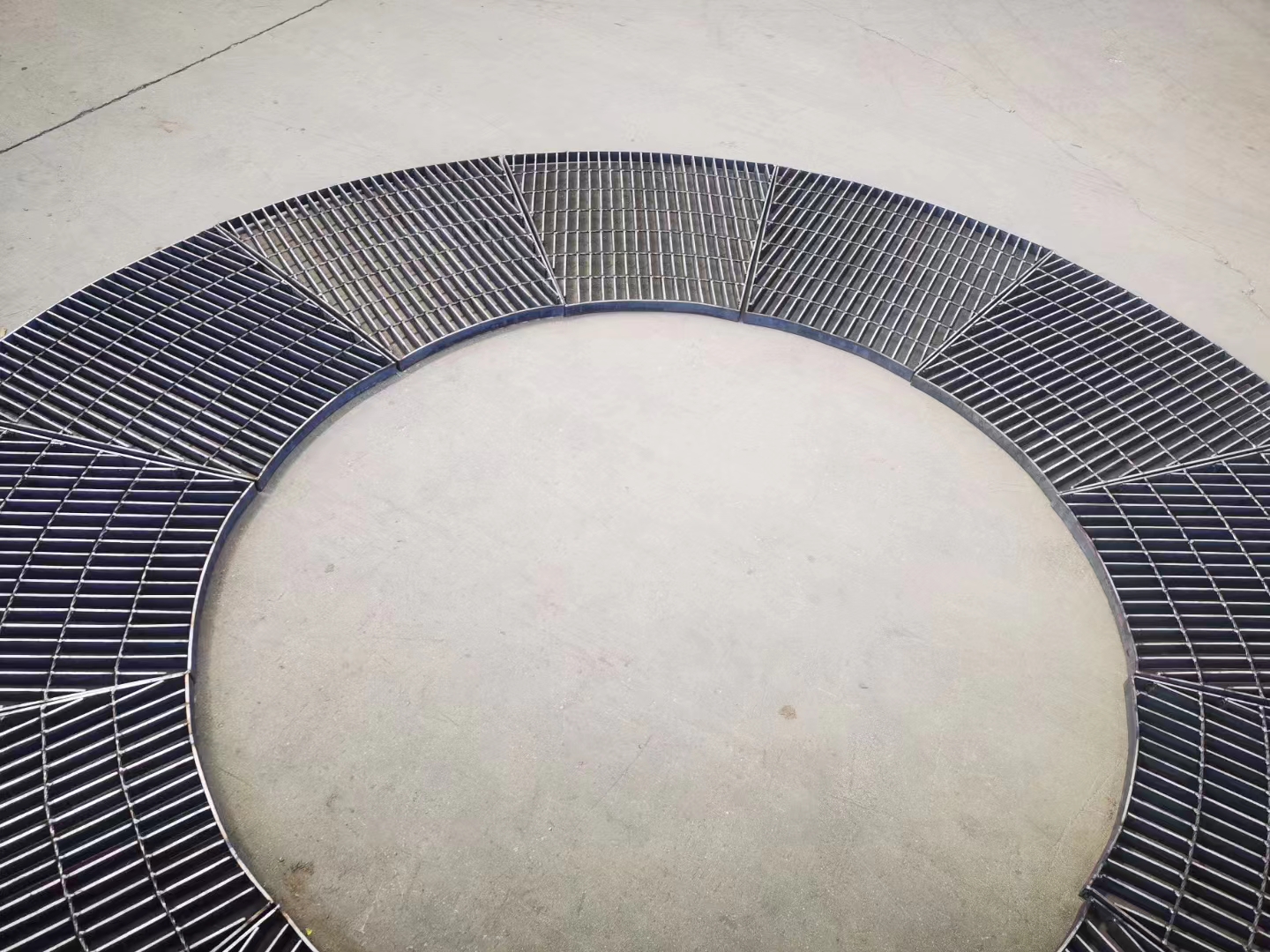 reclaimed manhole cover reclaimed manhole cover