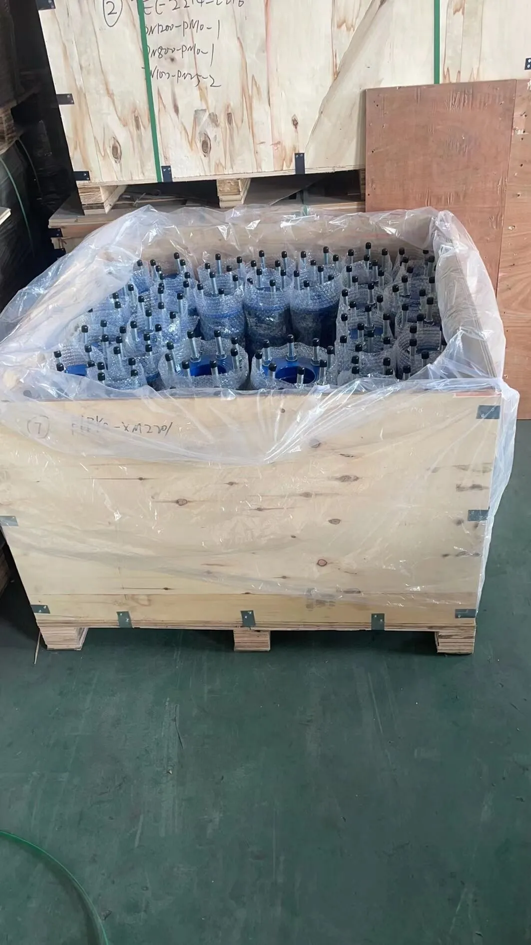 garbage in dustbin garbage in dustbin