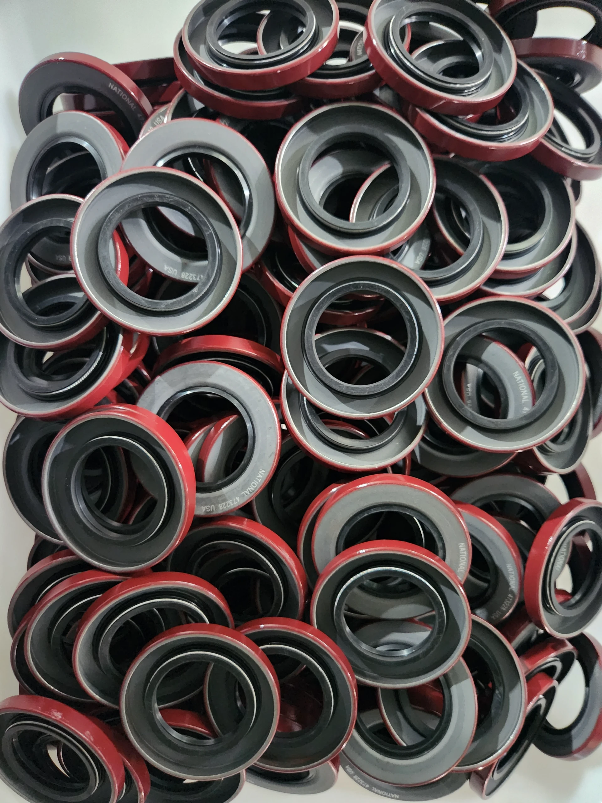 How to Determine Whether a Mechanical Device Needs to Replace the Oil Seal