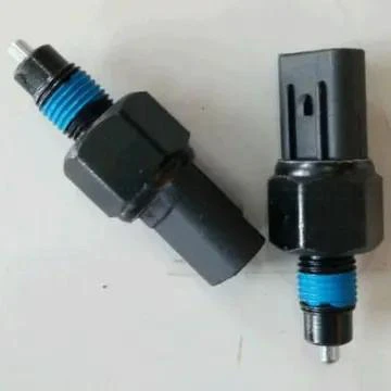 9e3d732cb708273be410722846b8d381_020945415A-220-165.webp2