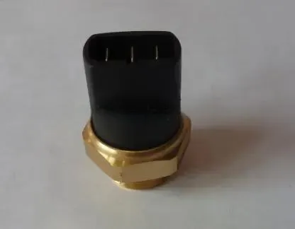 ce64f8f2ad521767f5033df9904e5577_1H0959481B-220-1652