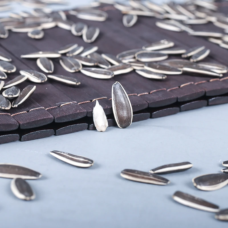 sweet sunflower seeds