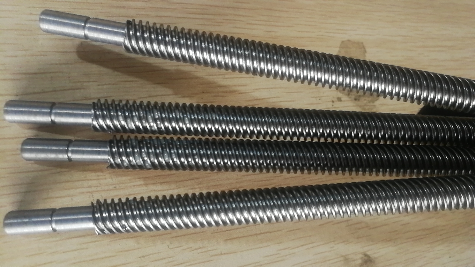 Produkt der Gewindewalzmaschine