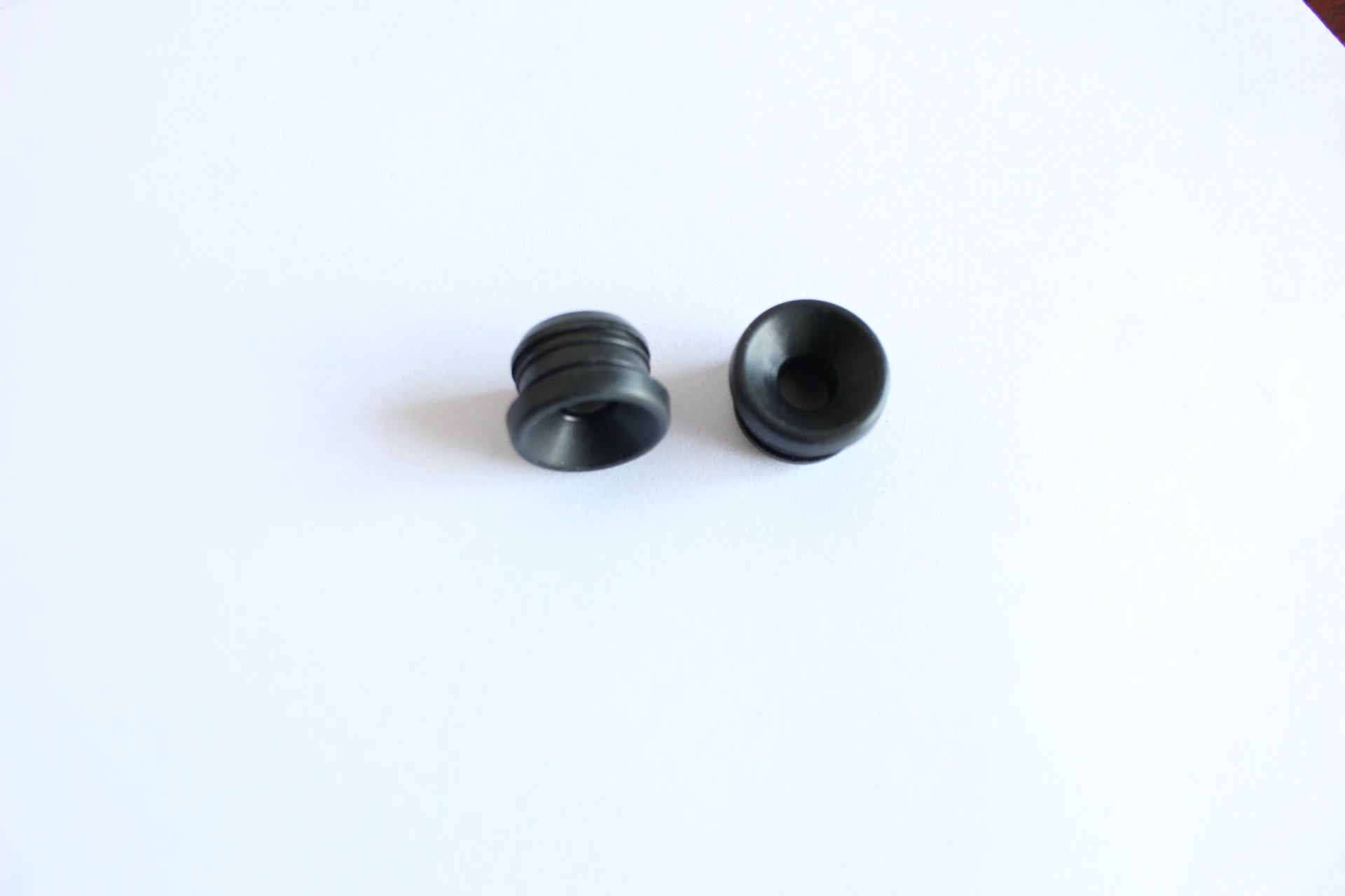 Understanding the Function and Importance of Flange Oil Seals in Machinery