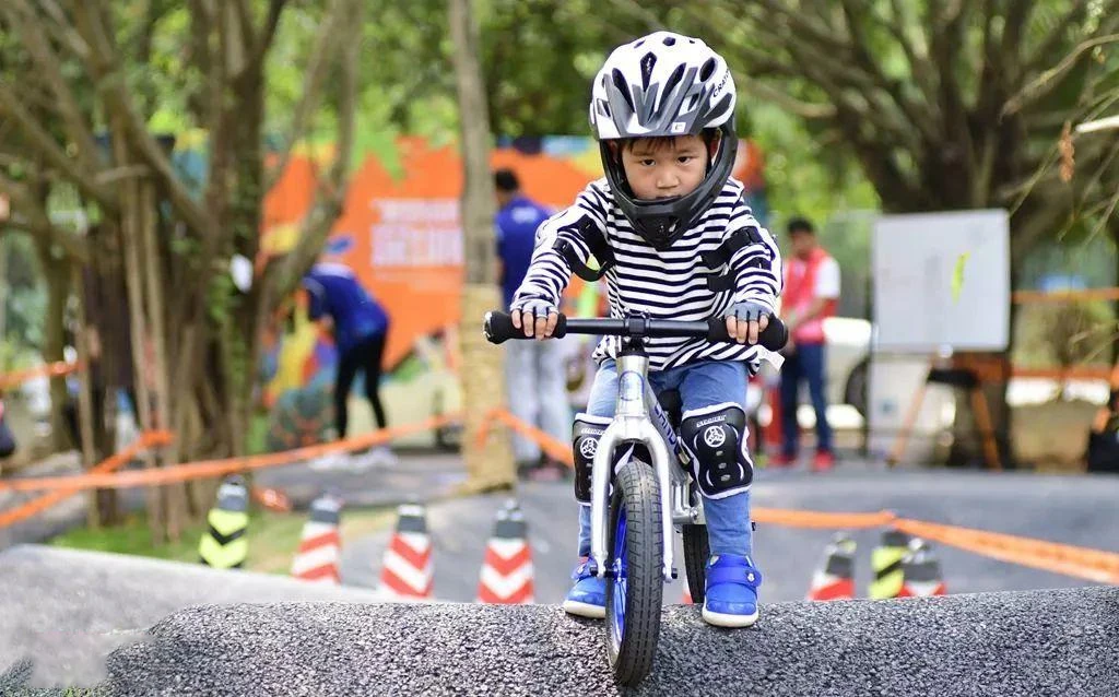 How to Choose The Size Of a Children's Balance Bike Based On Their Age