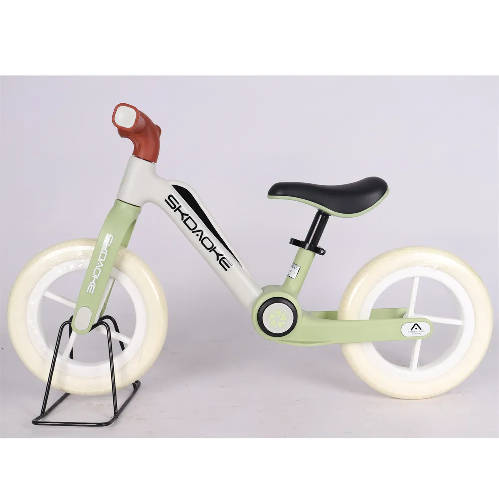 Wholesale baby balance bike kids cheap push bike folding children bicycle ride on bike for 2-6 years old