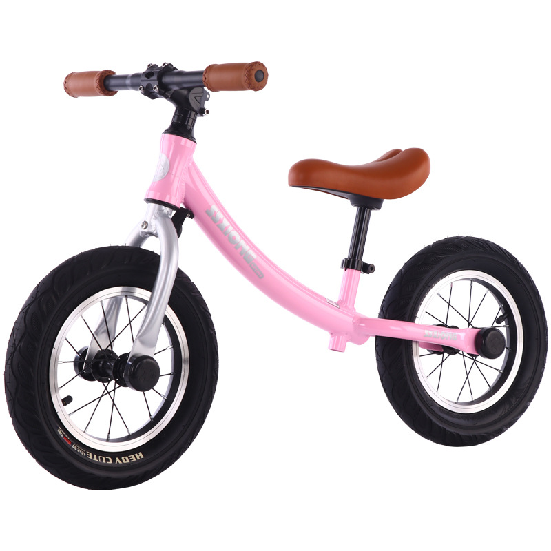 Tips for Teaching Children to Ride a Balance Bike Safely and Confidently