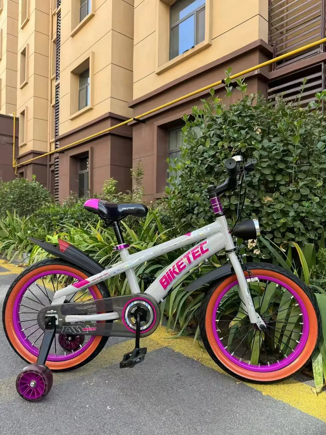 Zooming into Fun: Choosing the Best Children's Bicycles